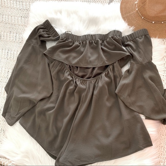 Rumor Boutique army green halter flare sleeve tie waist romper size 6 - Picture 7 of 11